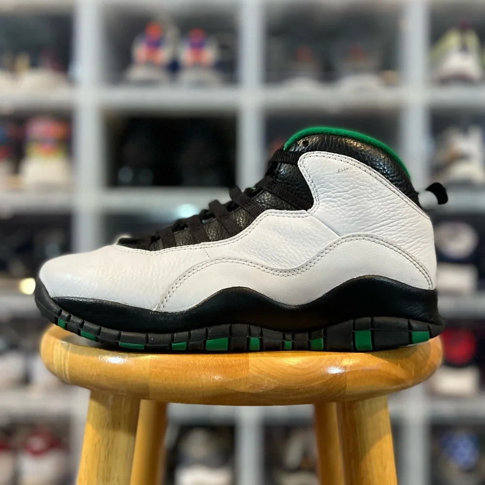 Jordan 10 Retro “Seattle”